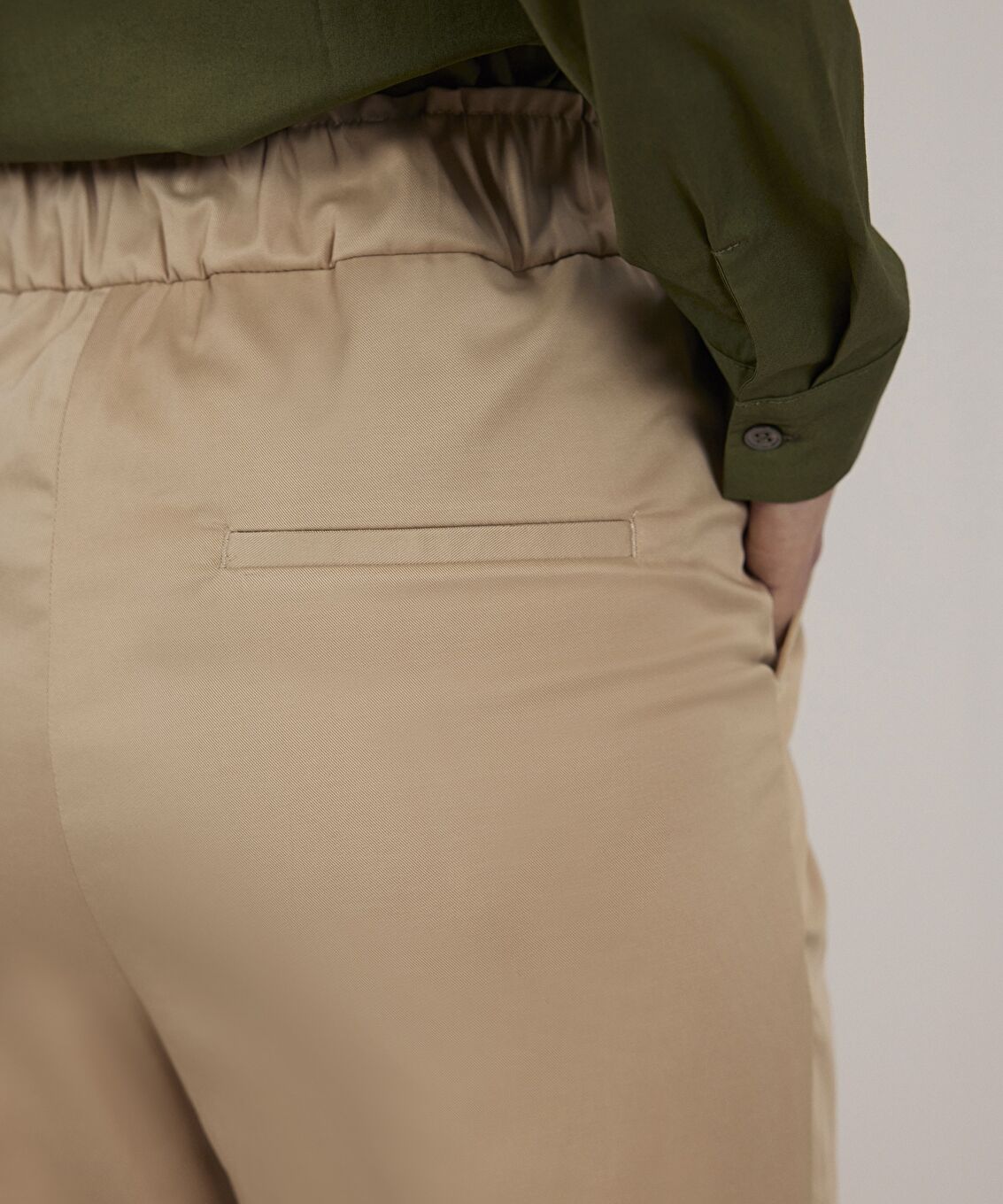 Beli Lastikli Pantolon