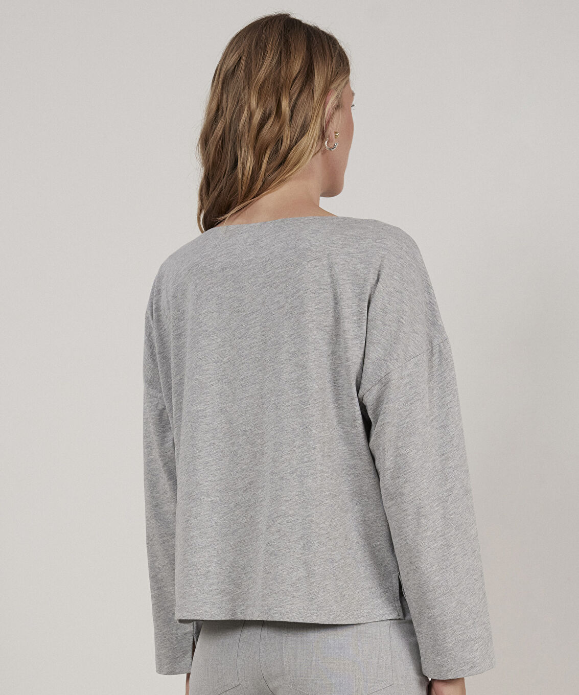 Nakış Detaylı Sweatshırt