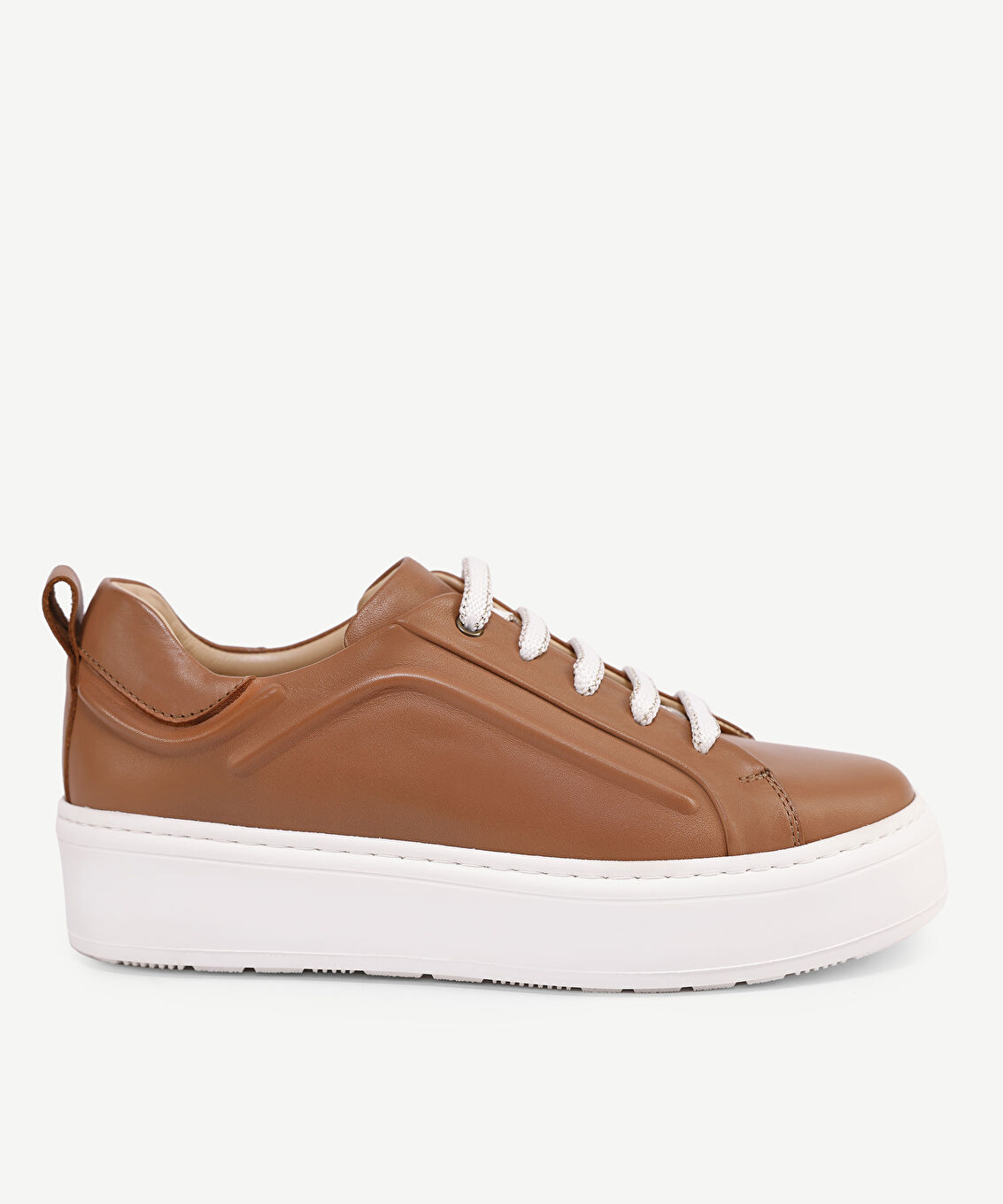 KABARTMA DETAYLI DERİ SNEAKERS