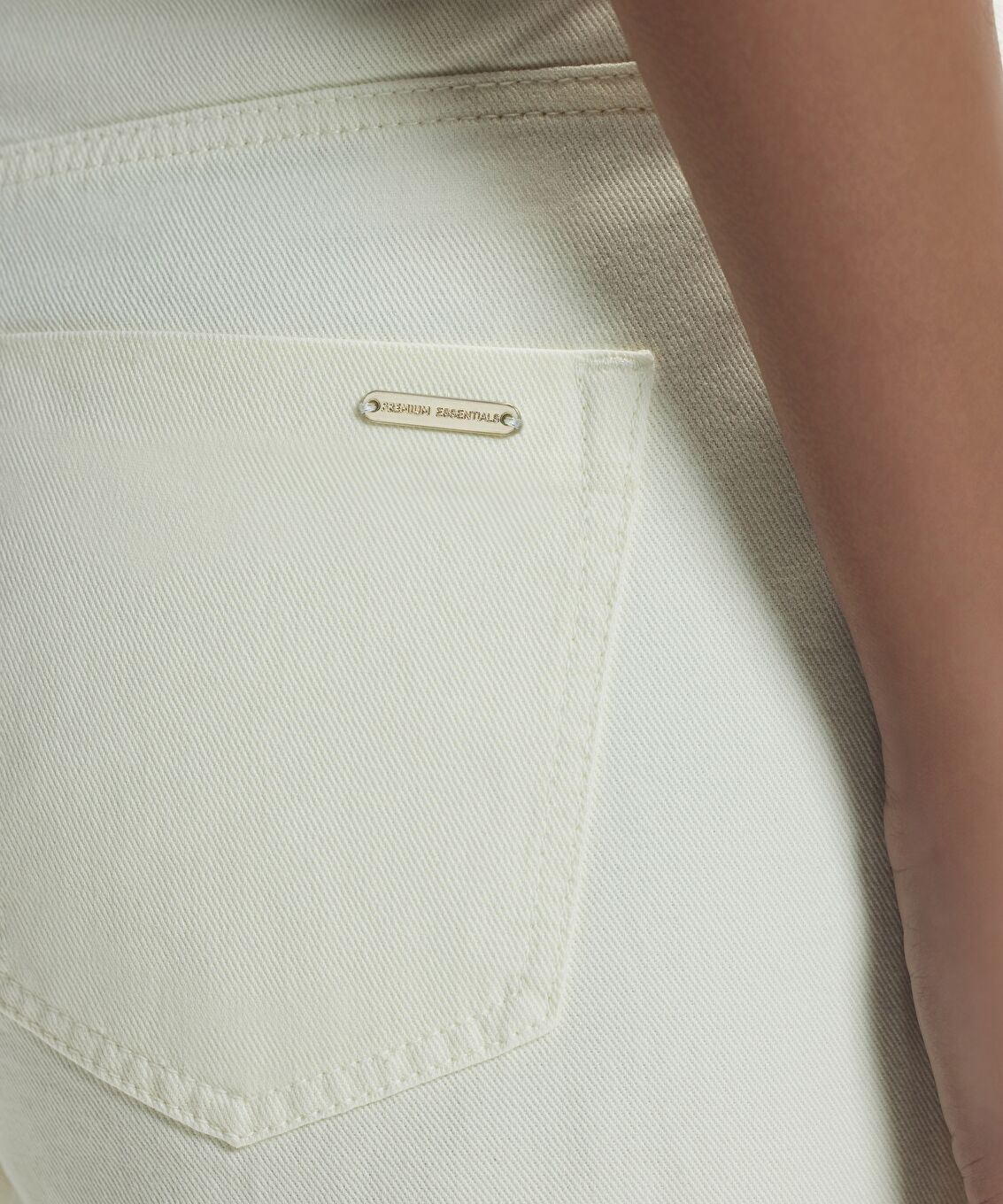 Düz Paça Denim Pantolon