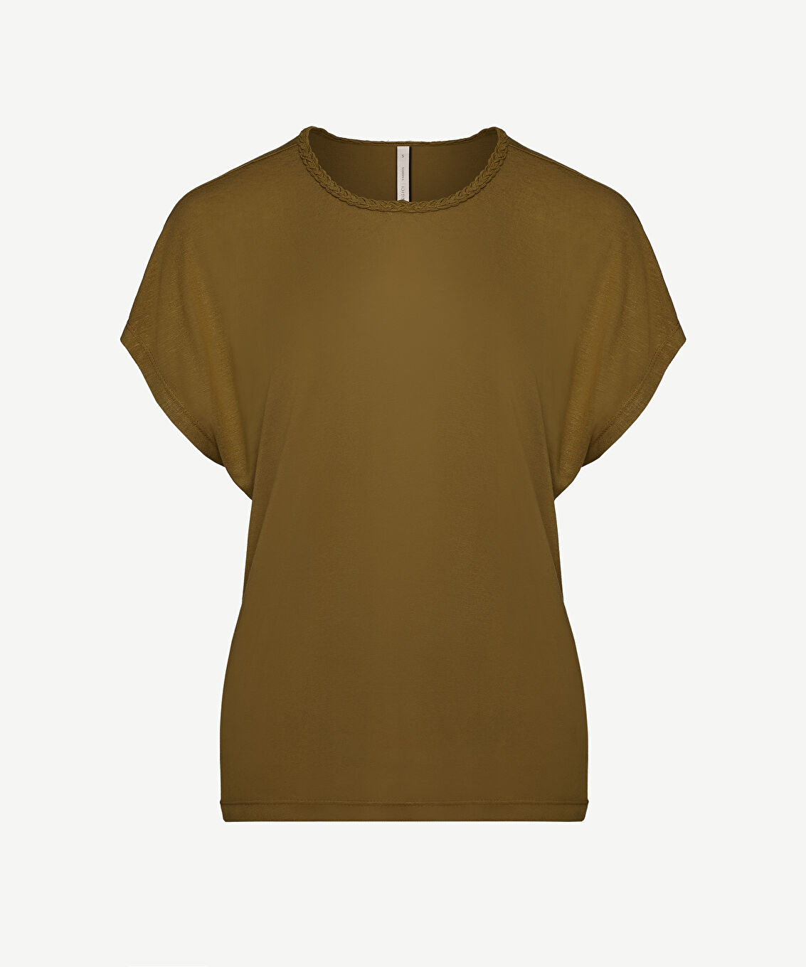 Yaka Detaylı Kısa Kollu T-Shirt
