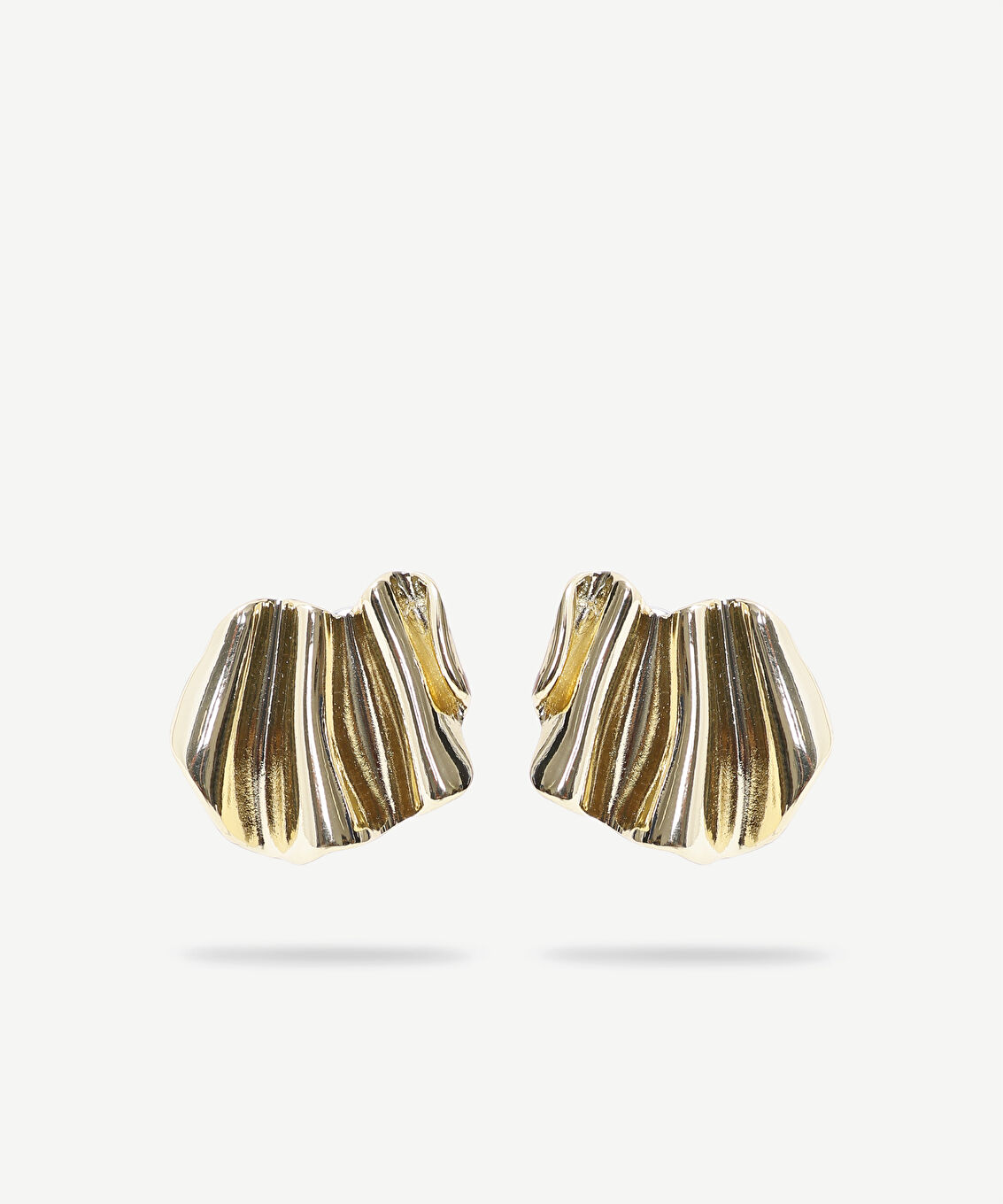 Dokulu Gold Küpe