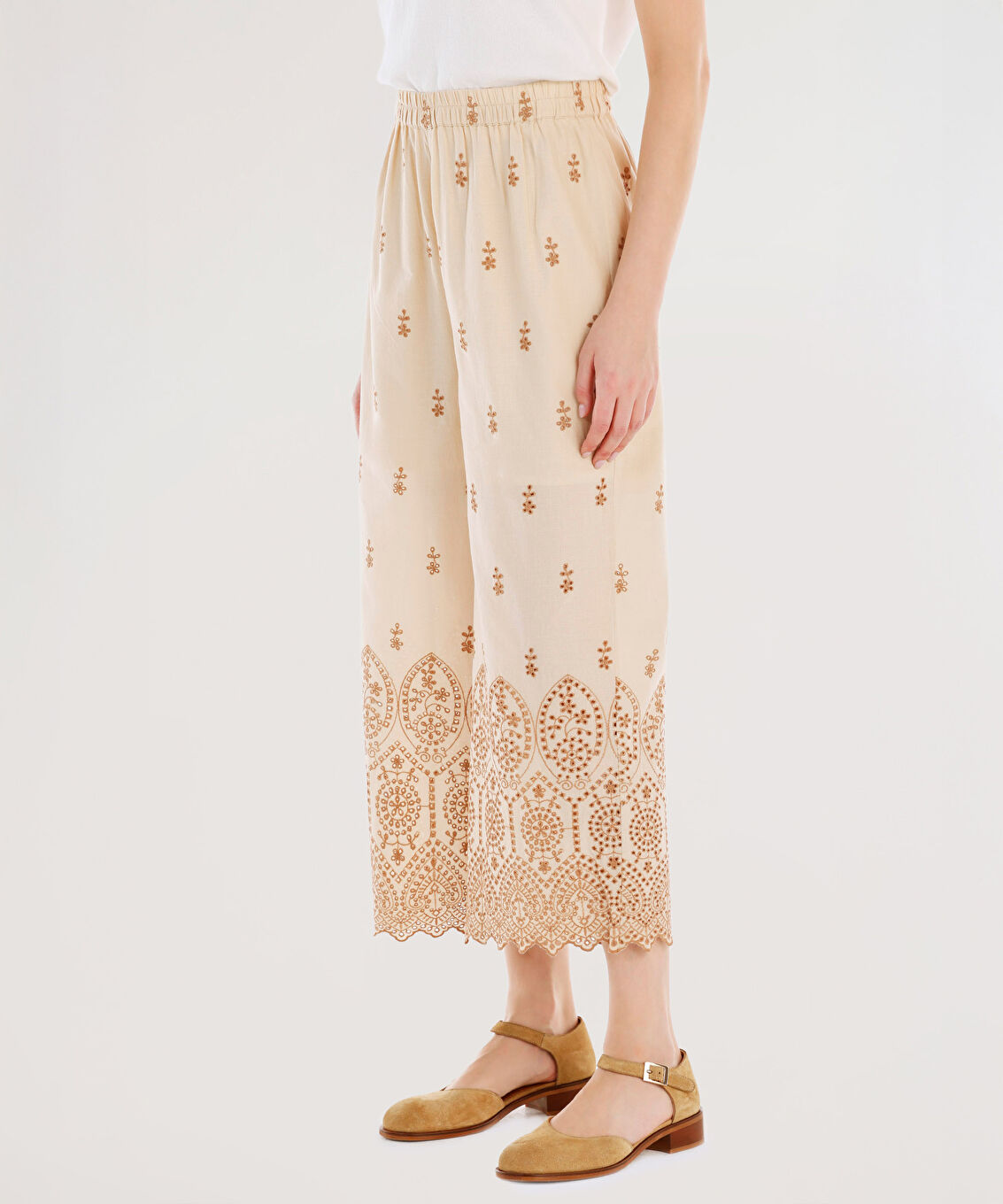Nakış Detaylı Pantolon