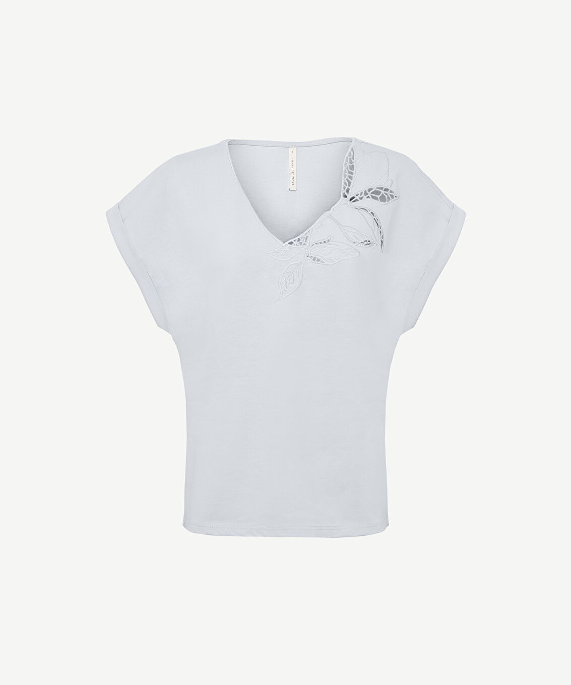 Yakası Nakış Detaylı V Yaka Kısa Kollu T-shirt