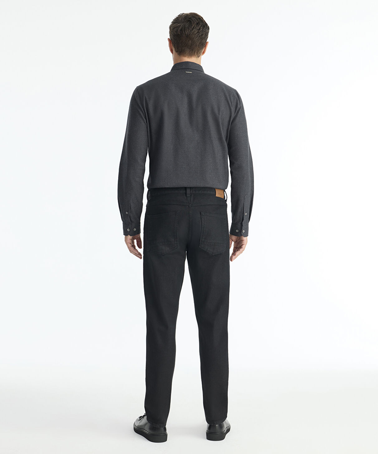 Yargıcı Siyah Straight Fit Normal Bel Jean Pantolon