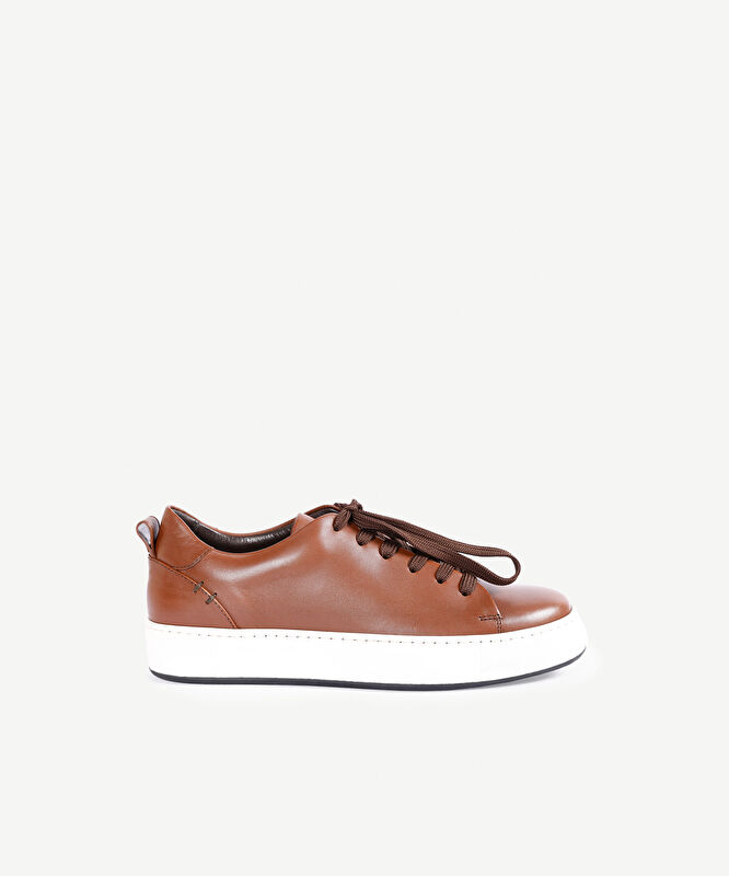 Hafif Tabanlı Deri Sneaker