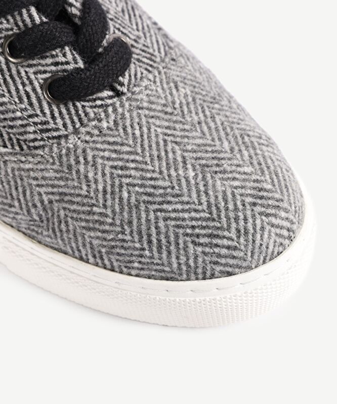 Balıksırt Desenli Kumaş Spor Ayakkabı