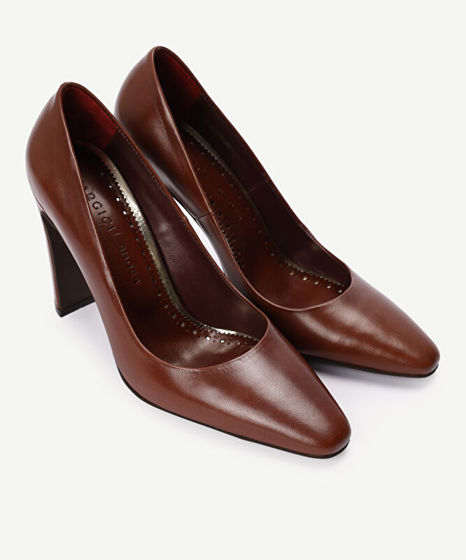 Deri Topuklu Ayakkabı