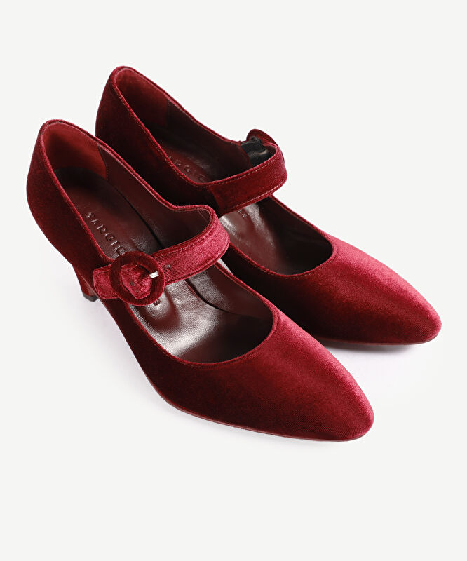 Kadife Kumaş Tabanlı Topuklu Ayakkabı