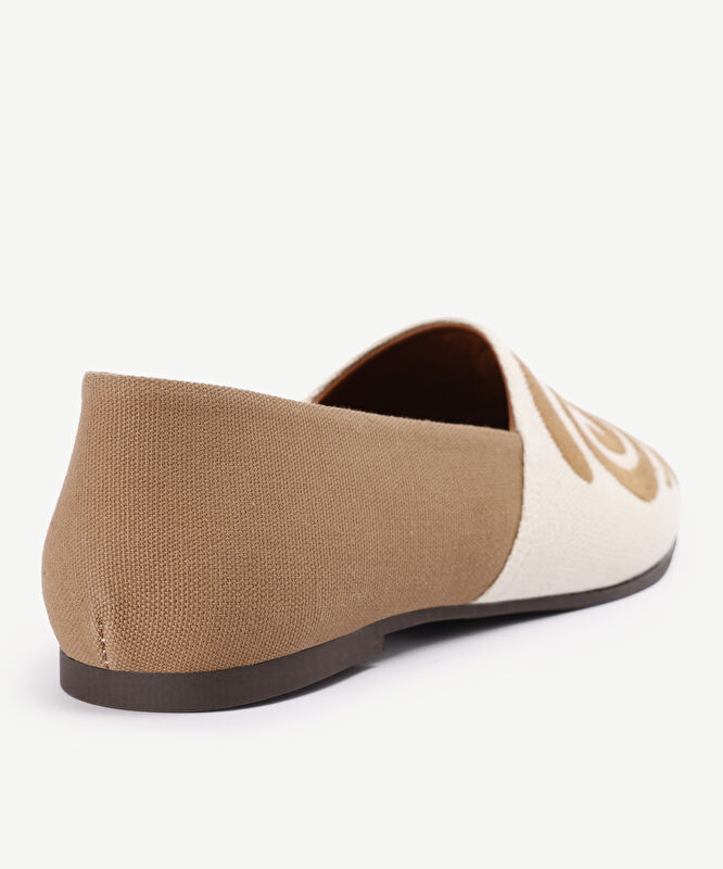 Kanvas Üzeri Nakış Ayakkabı