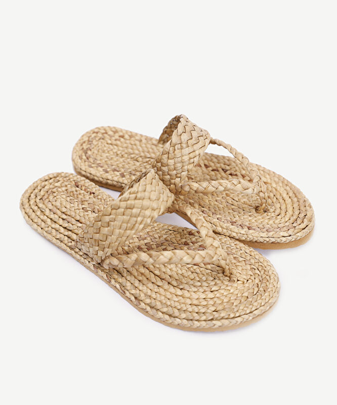 El Yapımı Hasır Terlik