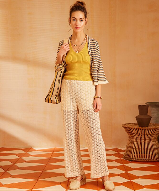 Lastik Detaylı Pantolon