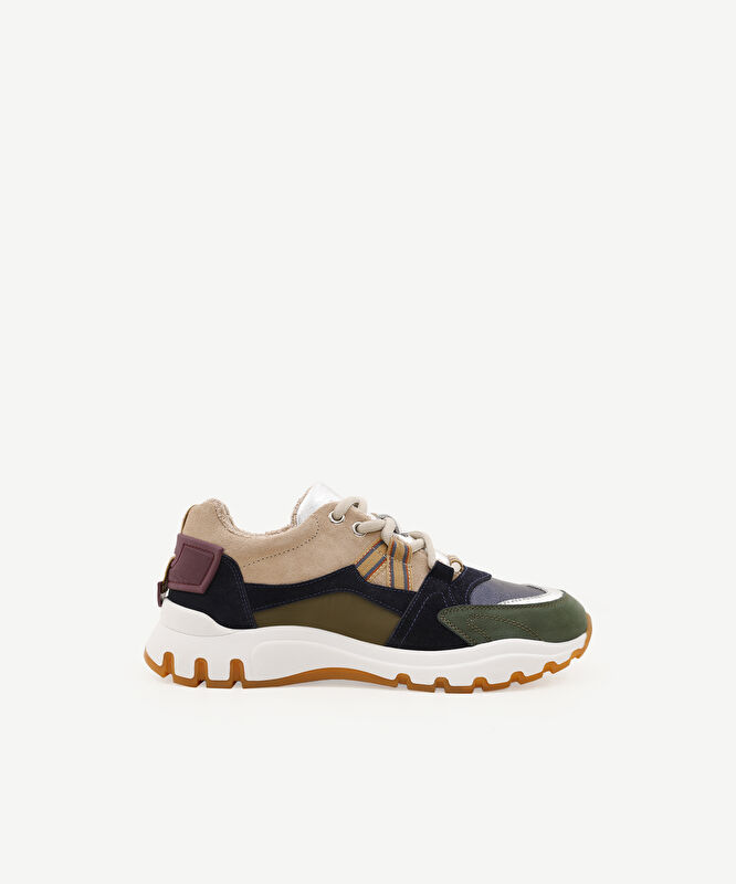 Kalın Tabanlı Deri Sneaker