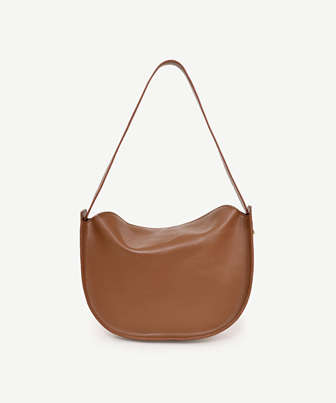 Yarım Ay Formlu Omuz Çantası