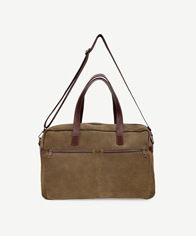 Cep Detaylı Süet Seyahat  Çantası