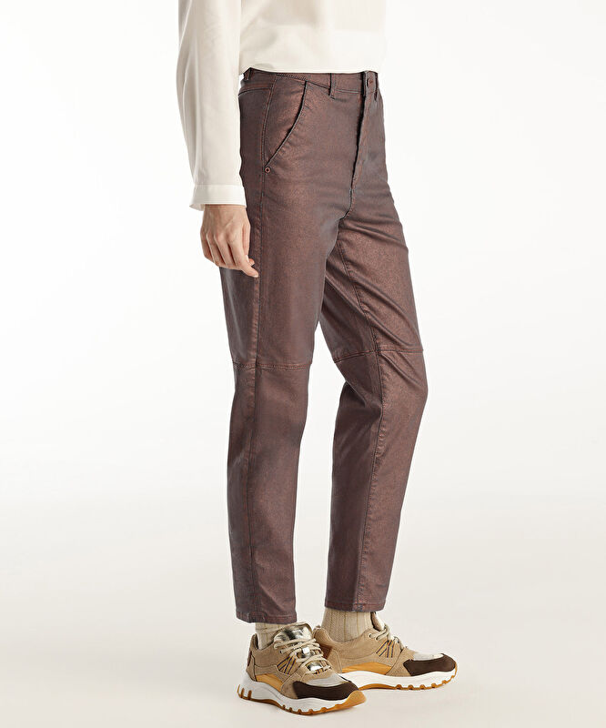 Kesik Detaylı Yüksek Bel Düz Kesim Pantolon