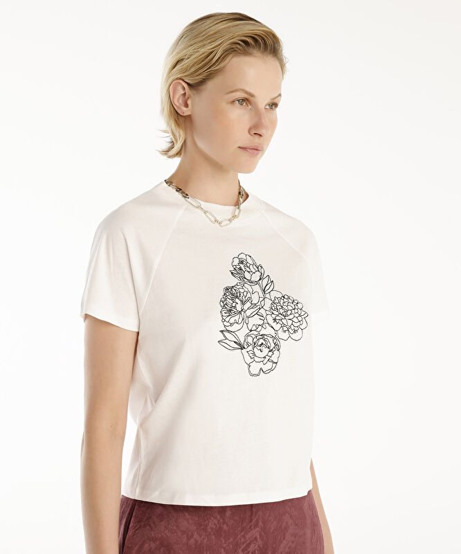 Nakışlı Bisiklet Yaka Kısa Kollu T-Shirt
