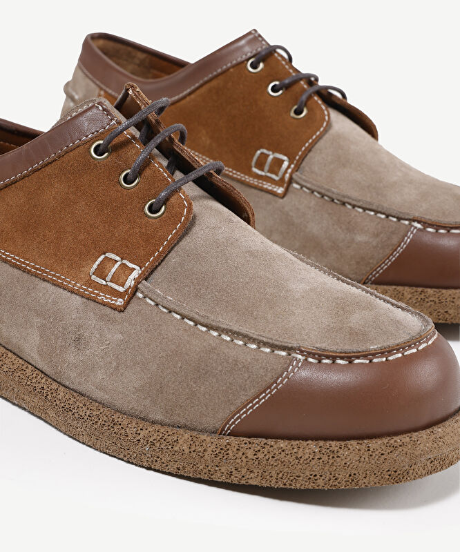 Retro Görünümlü Deri Bağlı Ayakkabı