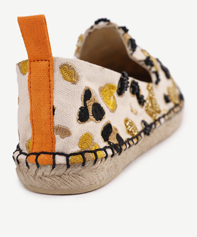 Kanvas Üzerine Leopar Nakışlı Espadril