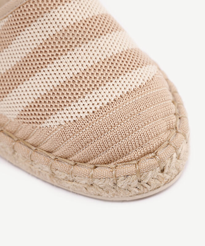 Arkası Açık Triko Espadril