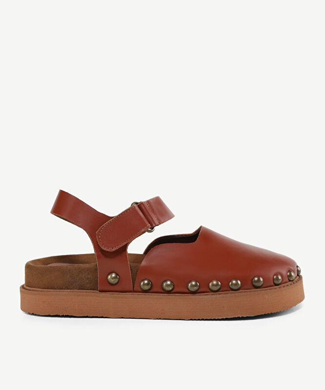 Trock Detaylı Deri Sandalet