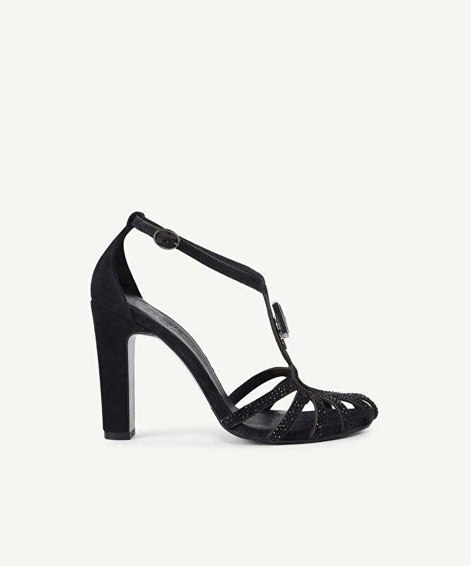 Aksesuar Detaylı Deri Topuklu Ayakkabı