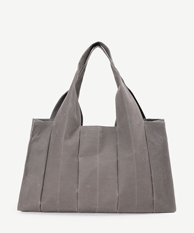 Orta Boy Kanvas Pileli Çanta