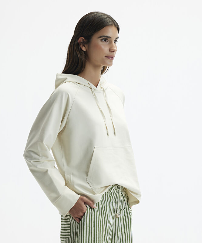 Kapşonlu Uzun Kollu Sweatshirt