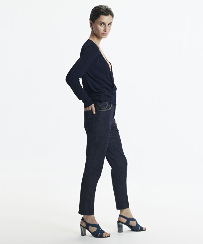 Düz Kesim Saat Cep Detaylı Denim Pantolon