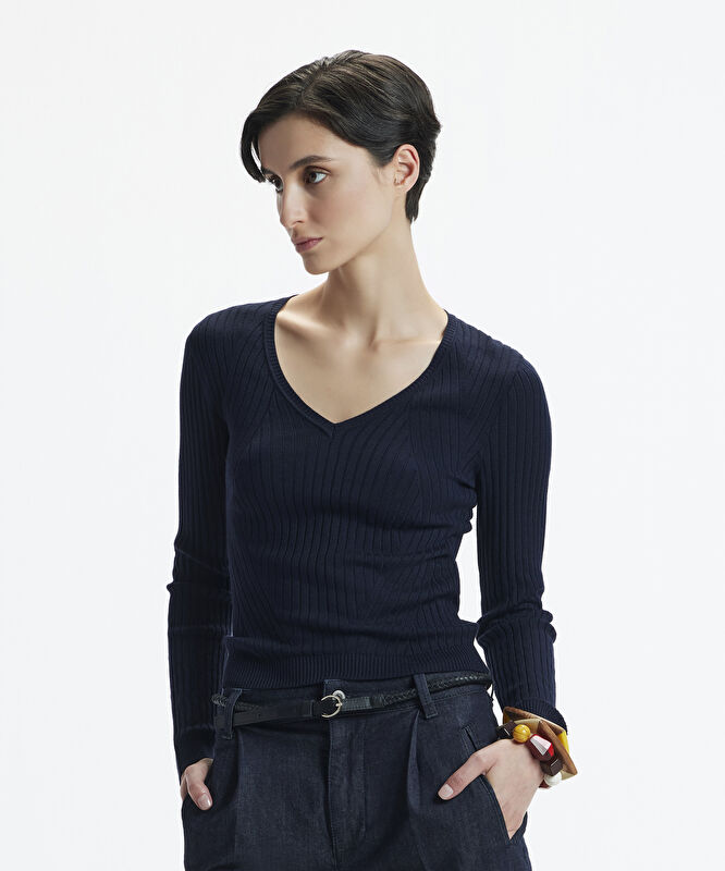 V Yaka Uzun Kollu Triko