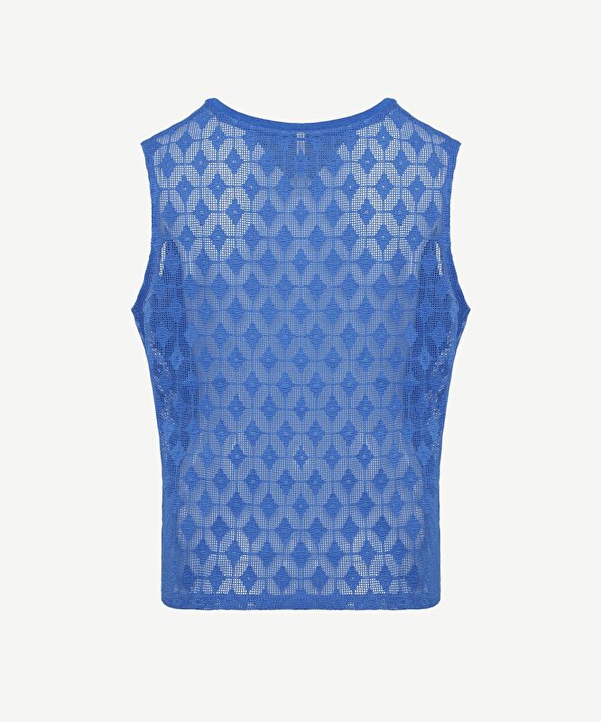 Kolsuz Sırt Detaylı T-Shirt