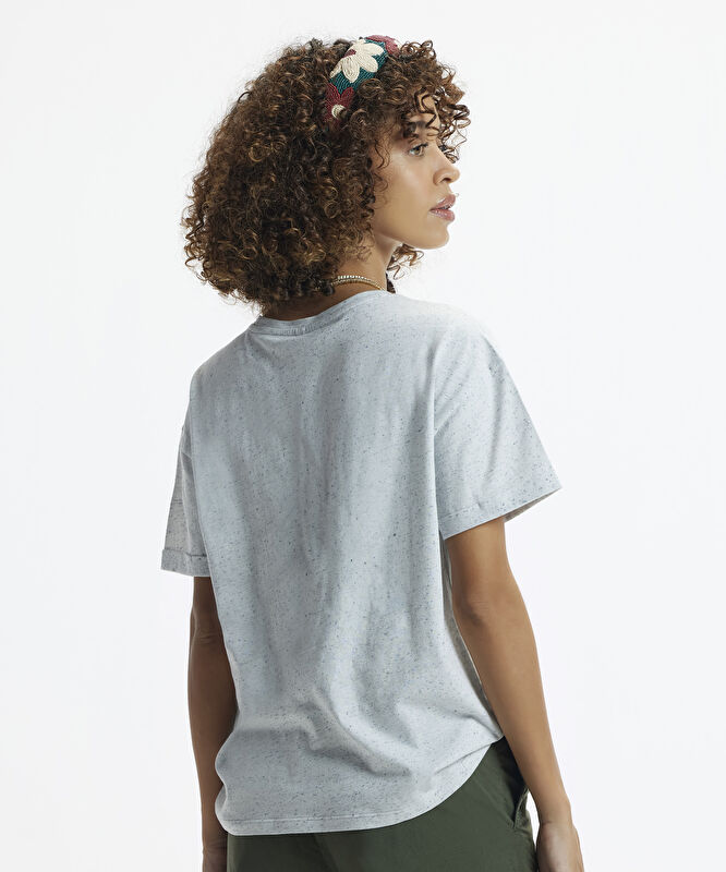 Kolu Katlamalı Kısa Kollu T-Shirt