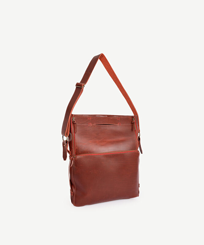 Katlamalı Deri Omuz Çantası