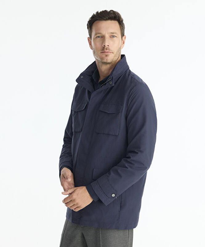 Regular Dik Yaka Uzun Kol Yağmurluk