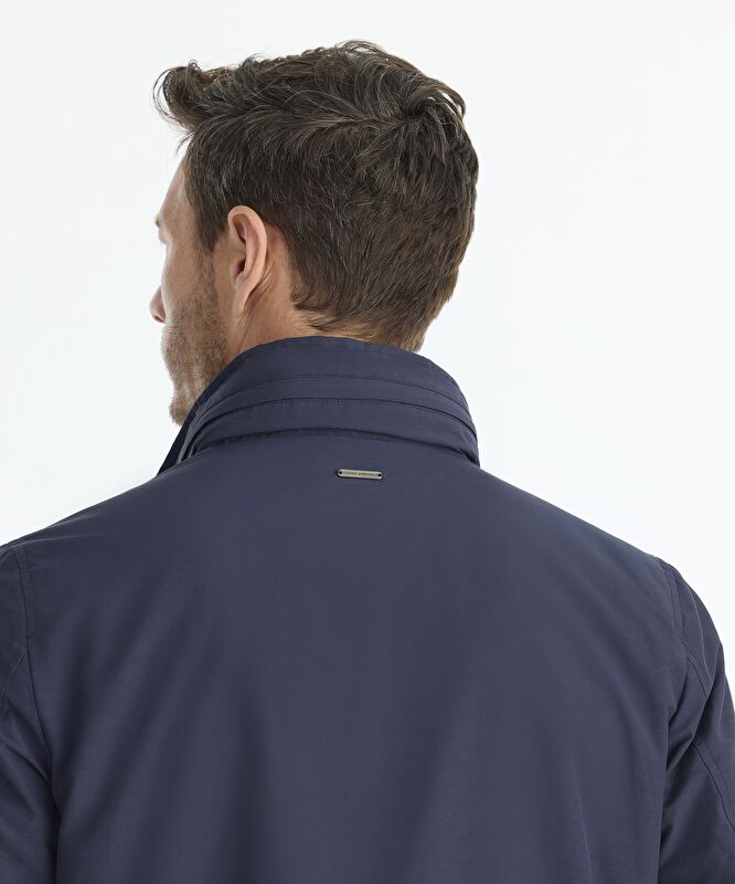 Regular Dik Yaka Uzun Kol Yağmurluk