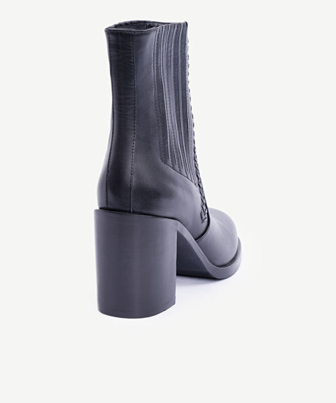 Lastikli Deri Topuklu Bot