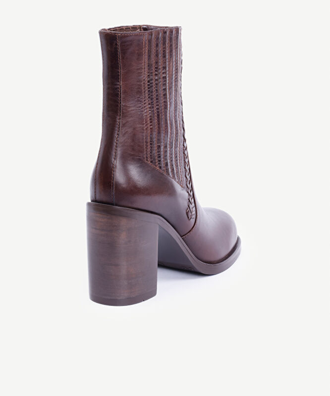 Lastikli Deri Topuklu Bot