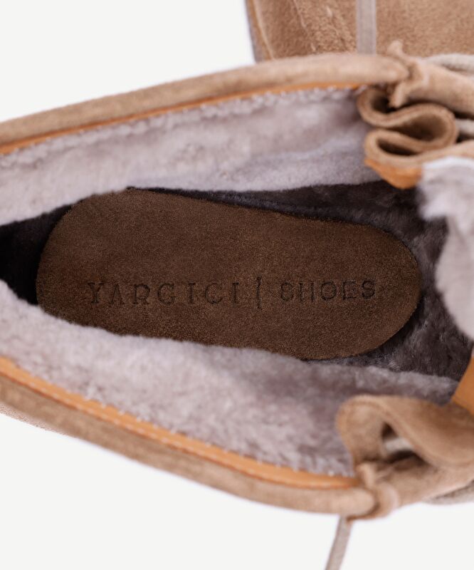 Kauçuk Tabanlı Süet Bot