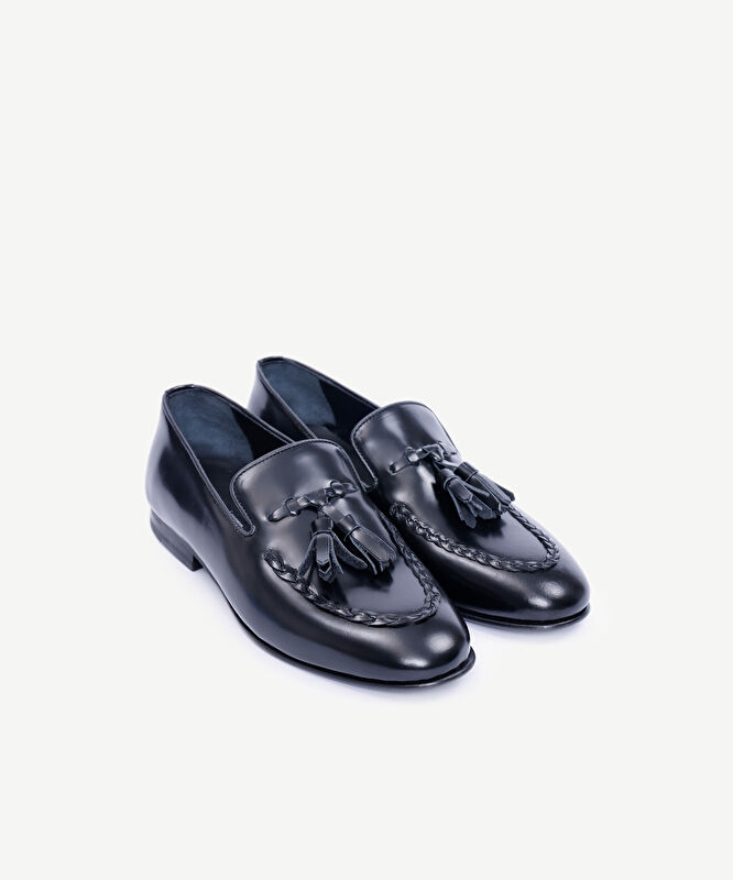 Püskül Detaylı Deri Loafer
