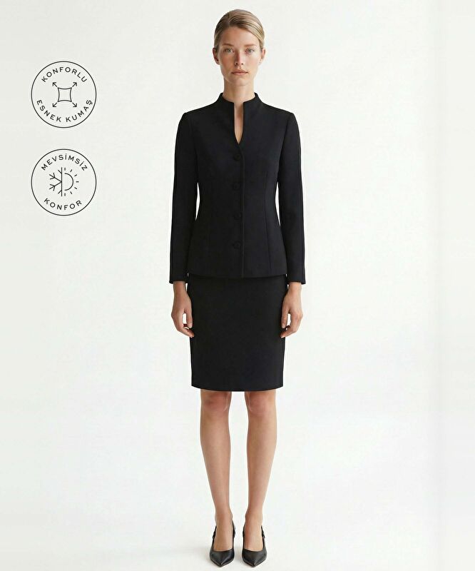 Fitted Dik Yaka Uzun Kol Ceket