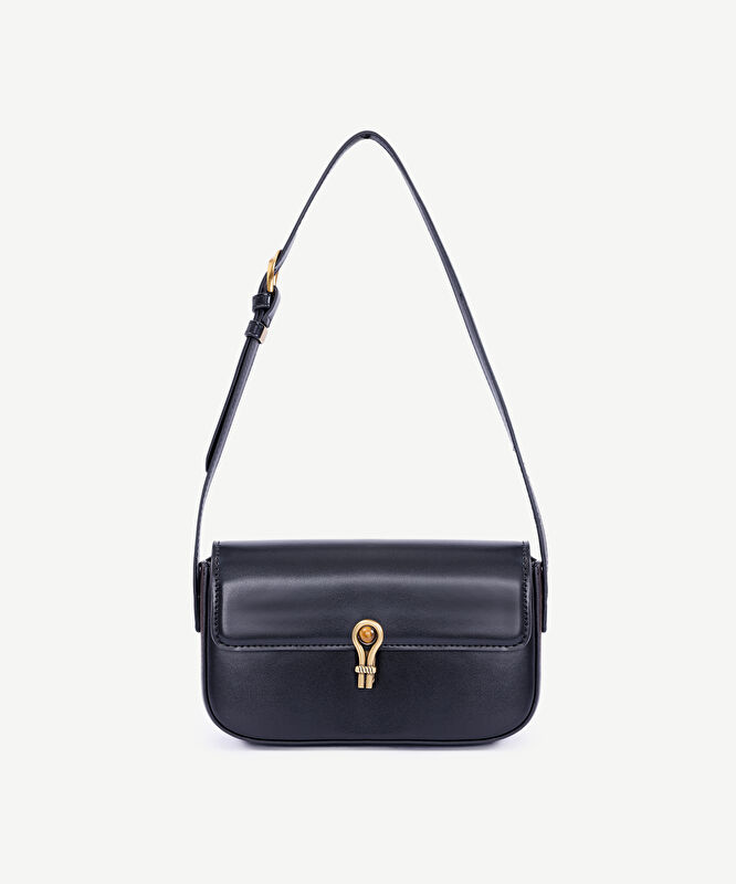 Deri Görünümlü Toka Detaylı Omuz Çantası