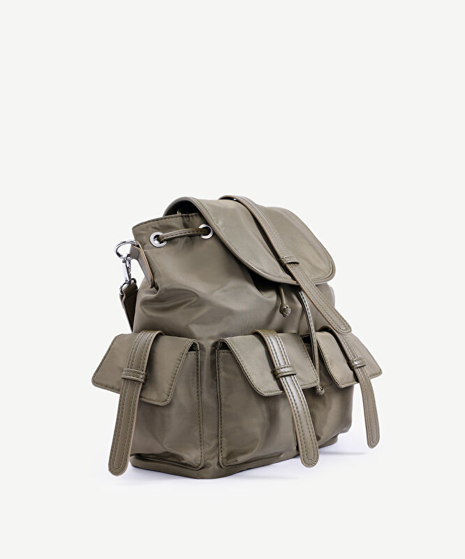 Çift Cepli Sırt Çantası