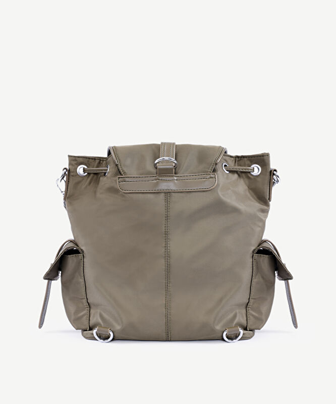 Çift Cepli Sırt Çantası