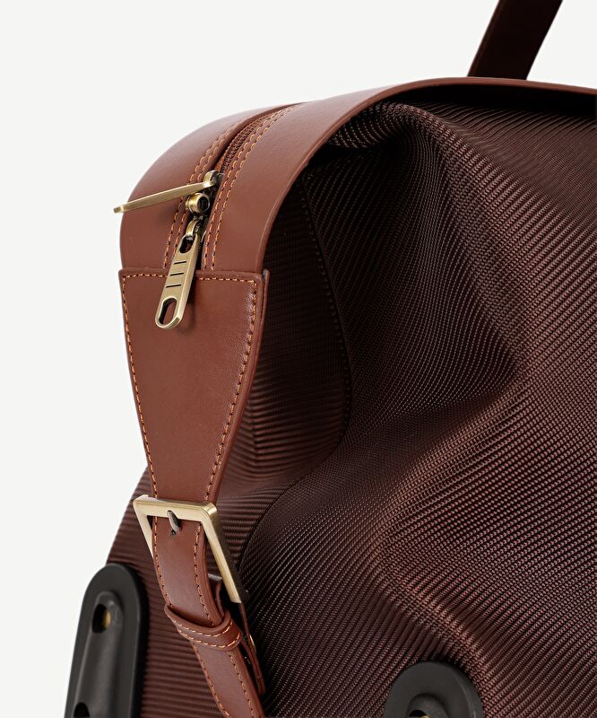 İki Tekerlikli Valiz