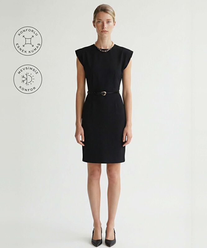 Dar Bisiklet Yaka Kolsuz Elbise