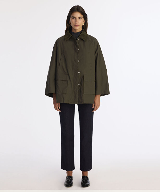 Geniş Gömlek Yaka Uzun Kol Mont