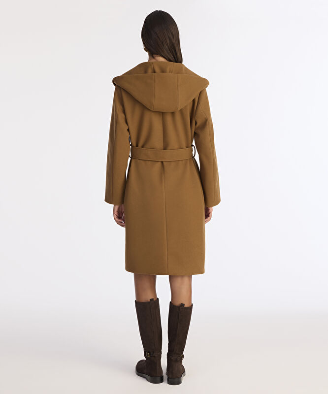 Kapüşonlu Ve Kemerli Uzun Palto