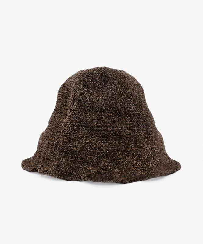 Kadife Dokulu Kova Şapka