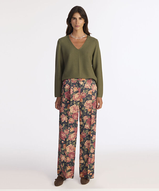 Regular V Yaka Uzun Kol Kazak