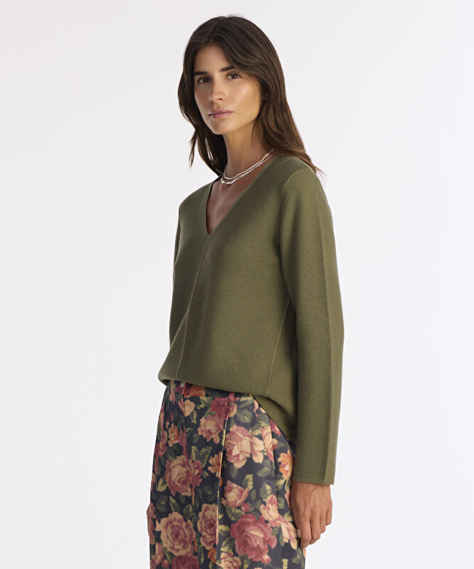 Regular V Yaka Uzun Kol Kazak